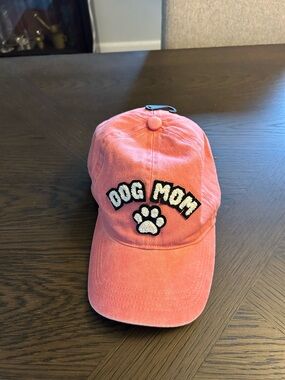 Dog Mom Embroidered Paw Baseball Cap